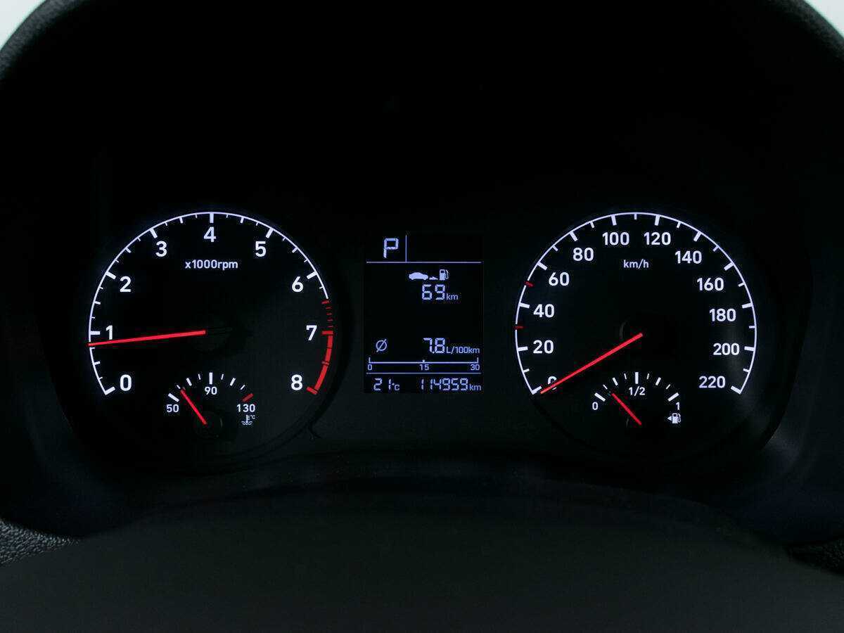 Купить Hyundai Solaris с пробегом. Фото: #10