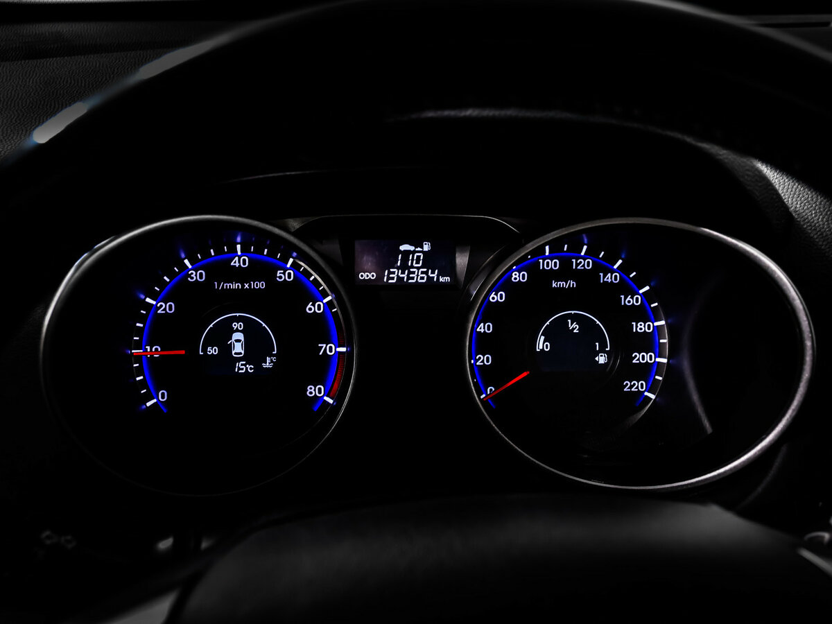 Купить Hyundai ix35 с пробегом. Фото: #7