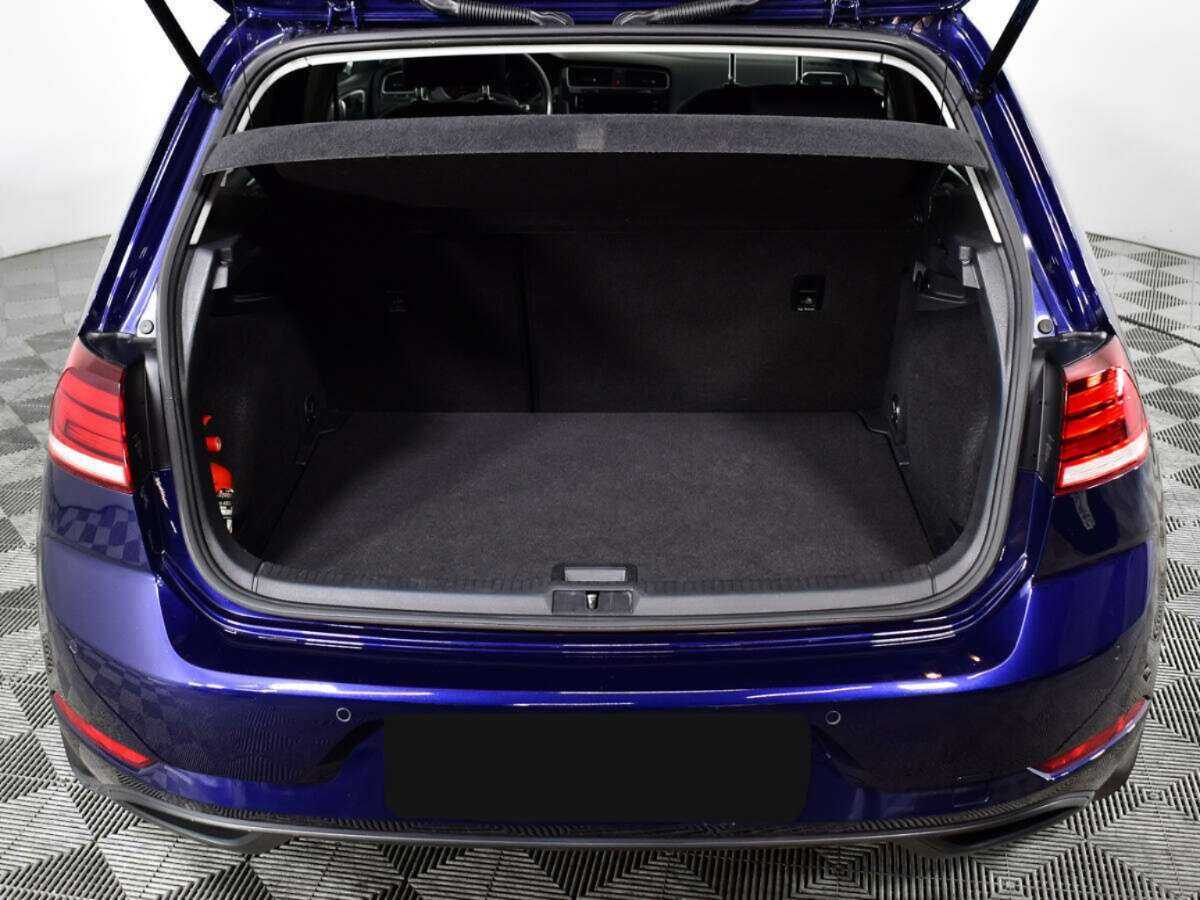 Купить Volkswagen Golf с пробегом. Фото: #12