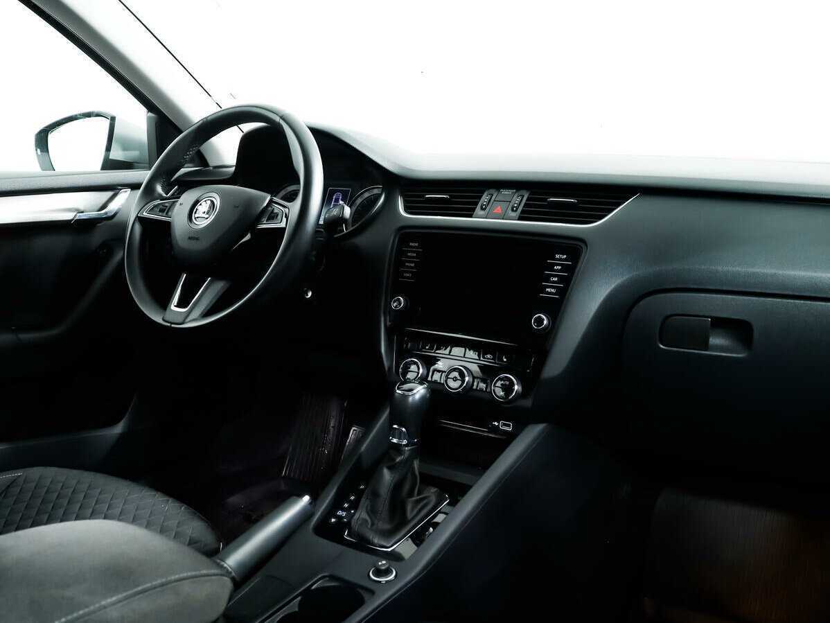 Купить Skoda Octavia с пробегом. Фото: #8