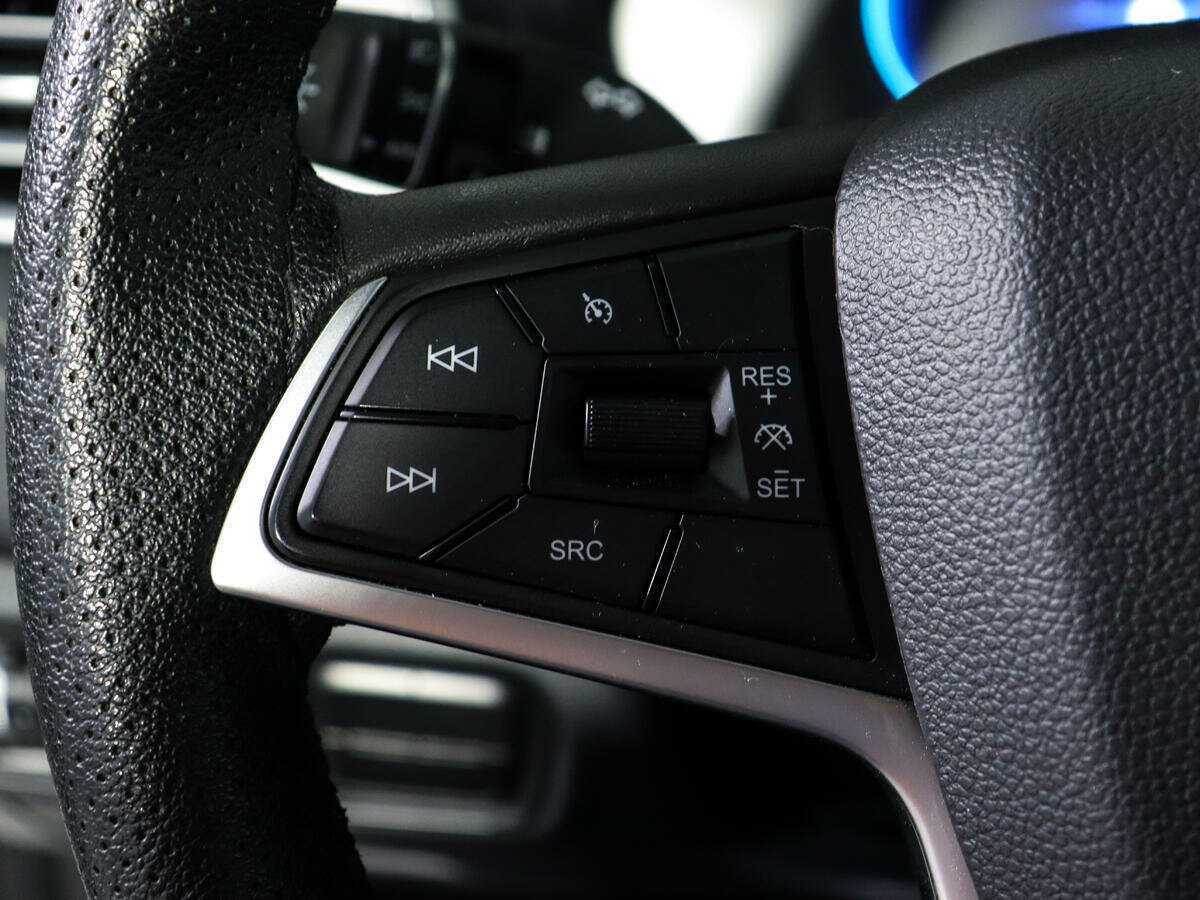 Купить JAC J7 с пробегом. Фото: #19