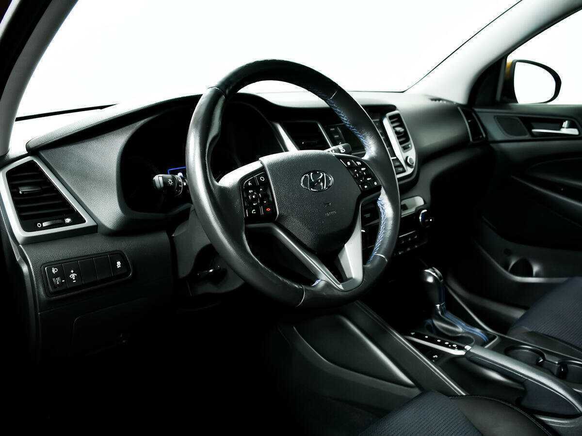 Купить Hyundai Tucson с пробегом. Фото: #12