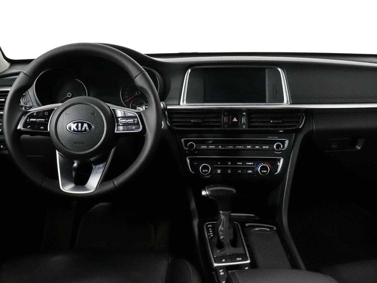 Купить Kia Optima с пробегом. Фото: #9