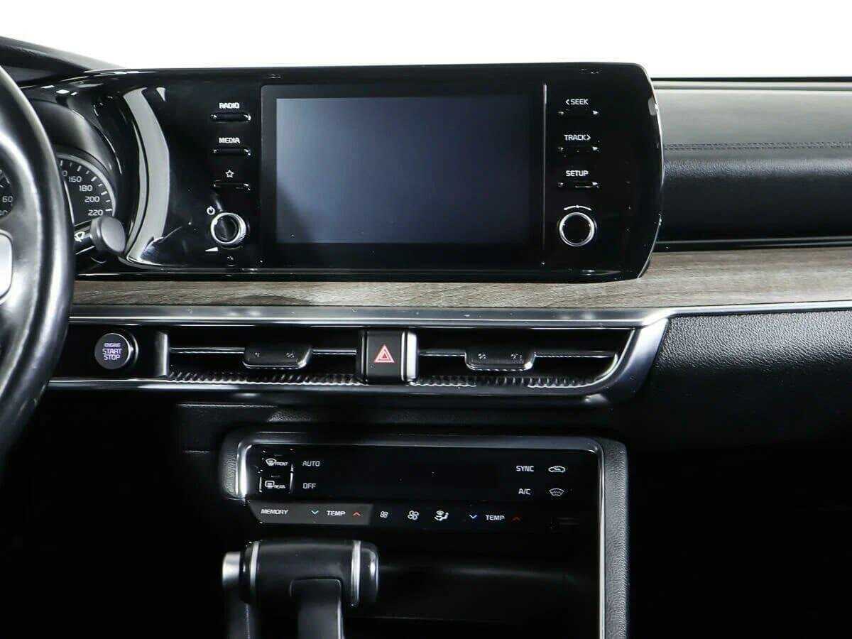 Купить Kia K5 с пробегом. Фото: #11