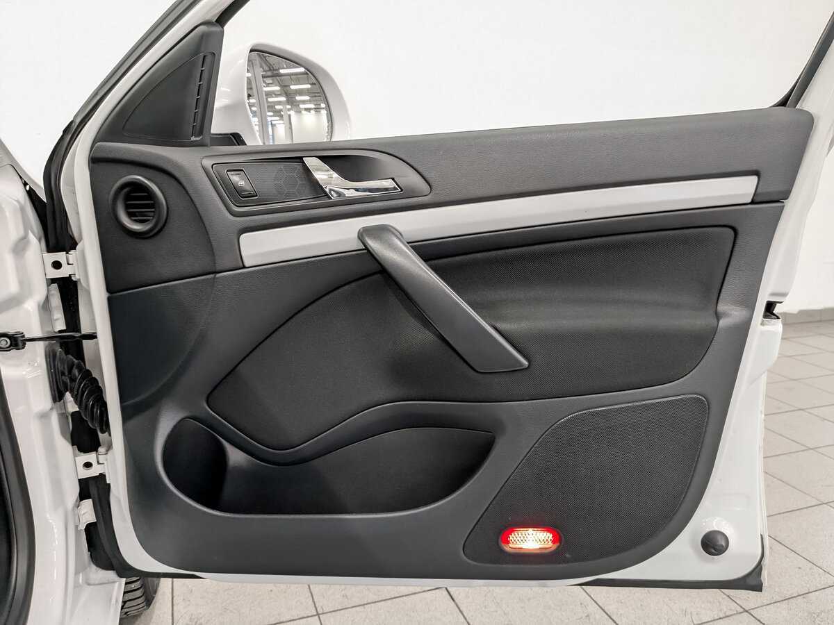 Купить Skoda Octavia с пробегом. Фото: #22