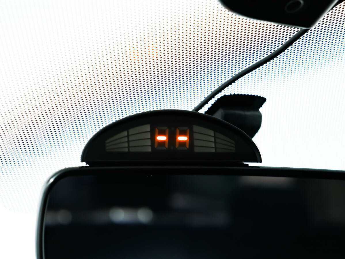 Купить Nissan Tiida с пробегом. Фото: #12