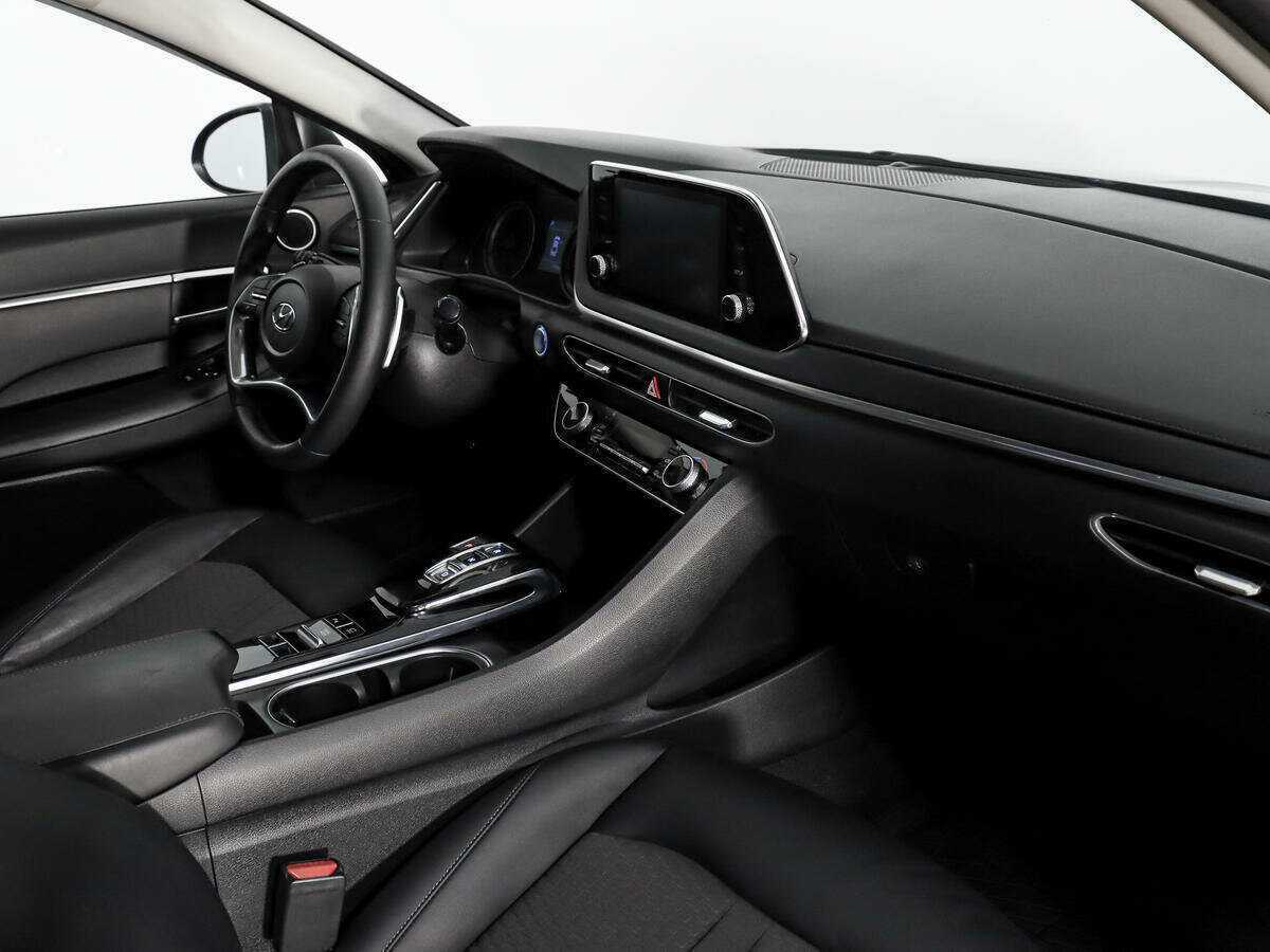 Купить Hyundai Sonata с пробегом. Фото: #9