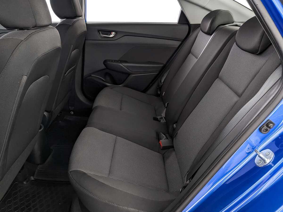 Купить Hyundai Solaris с пробегом. Фото: #17