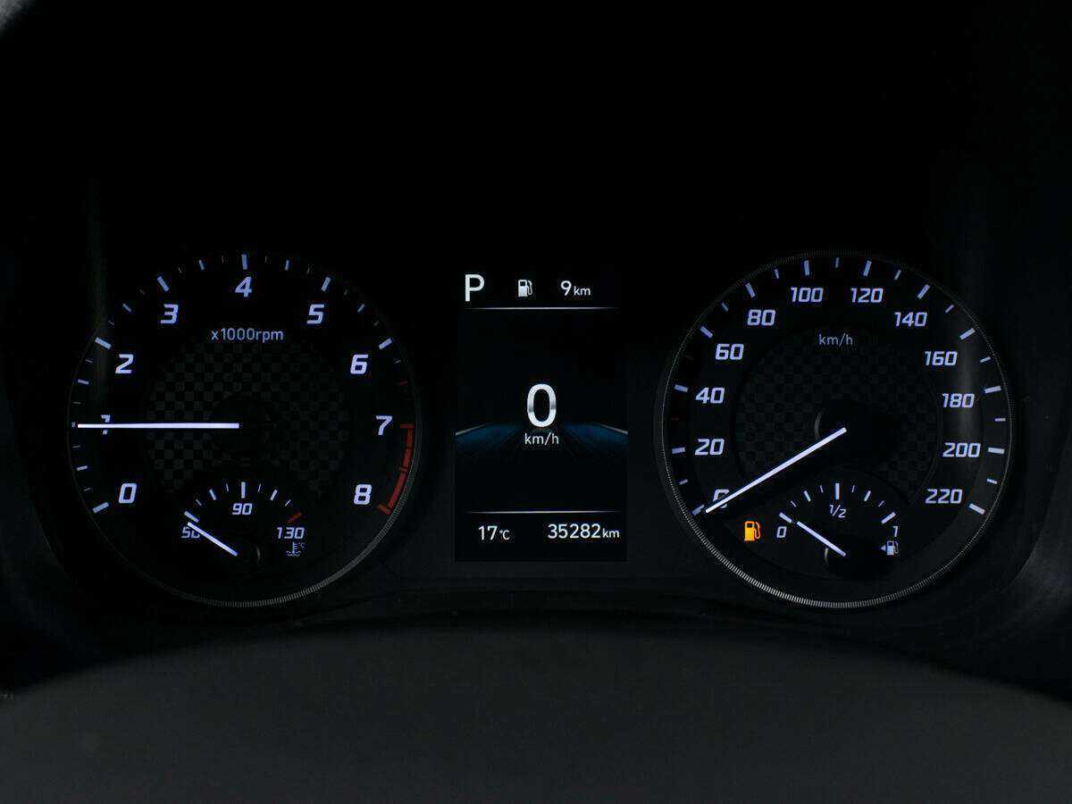 Купить Hyundai Solaris с пробегом. Фото: #13