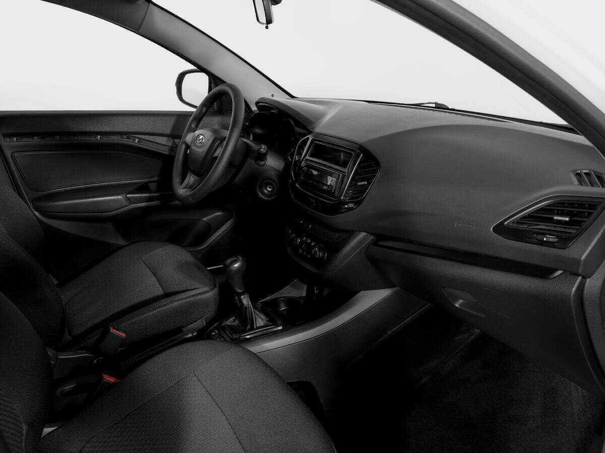 Купить Lada (ВАЗ) Vesta с пробегом. Фото: #8