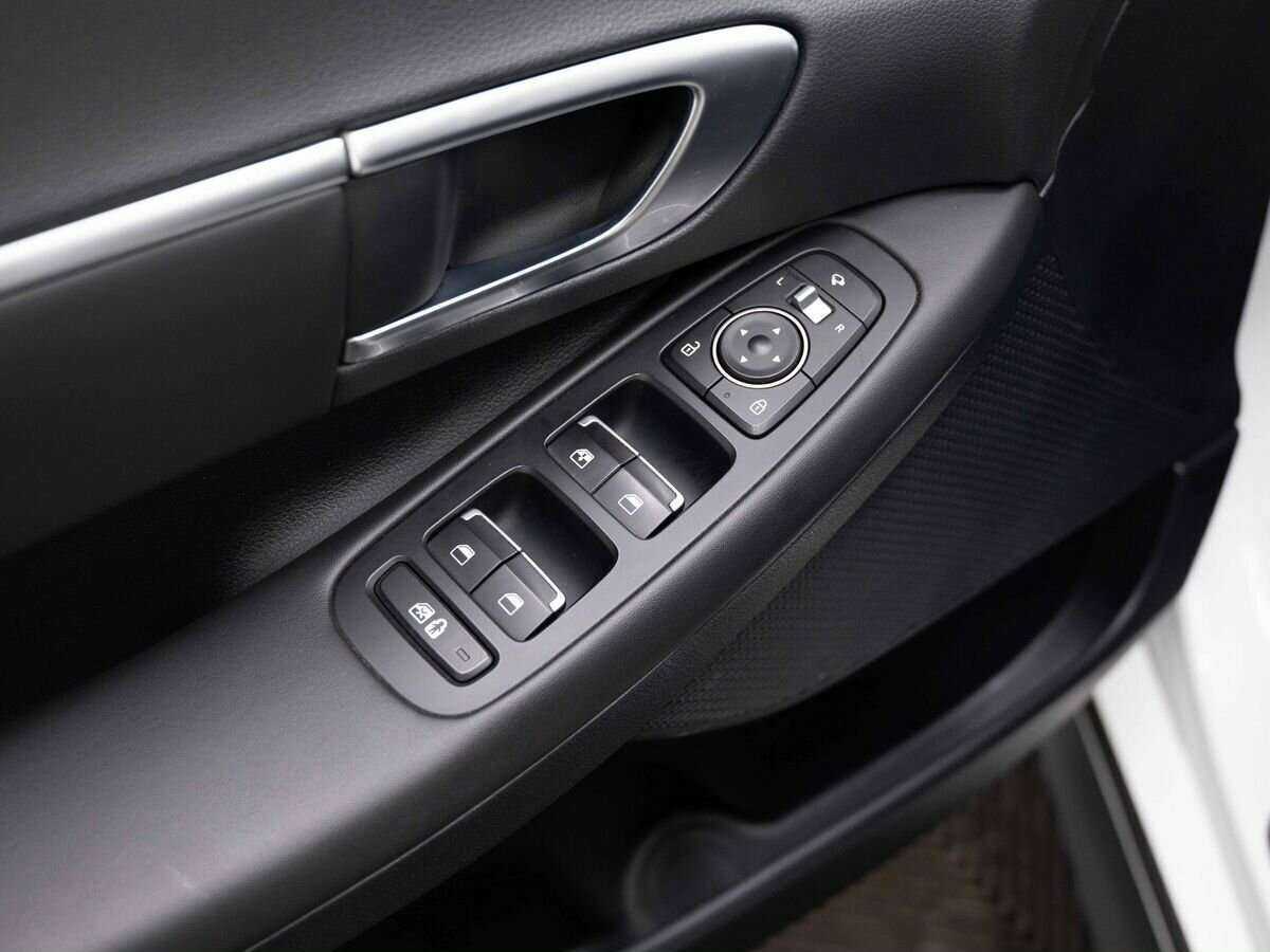 Купить Hyundai Sonata с пробегом. Фото: #16