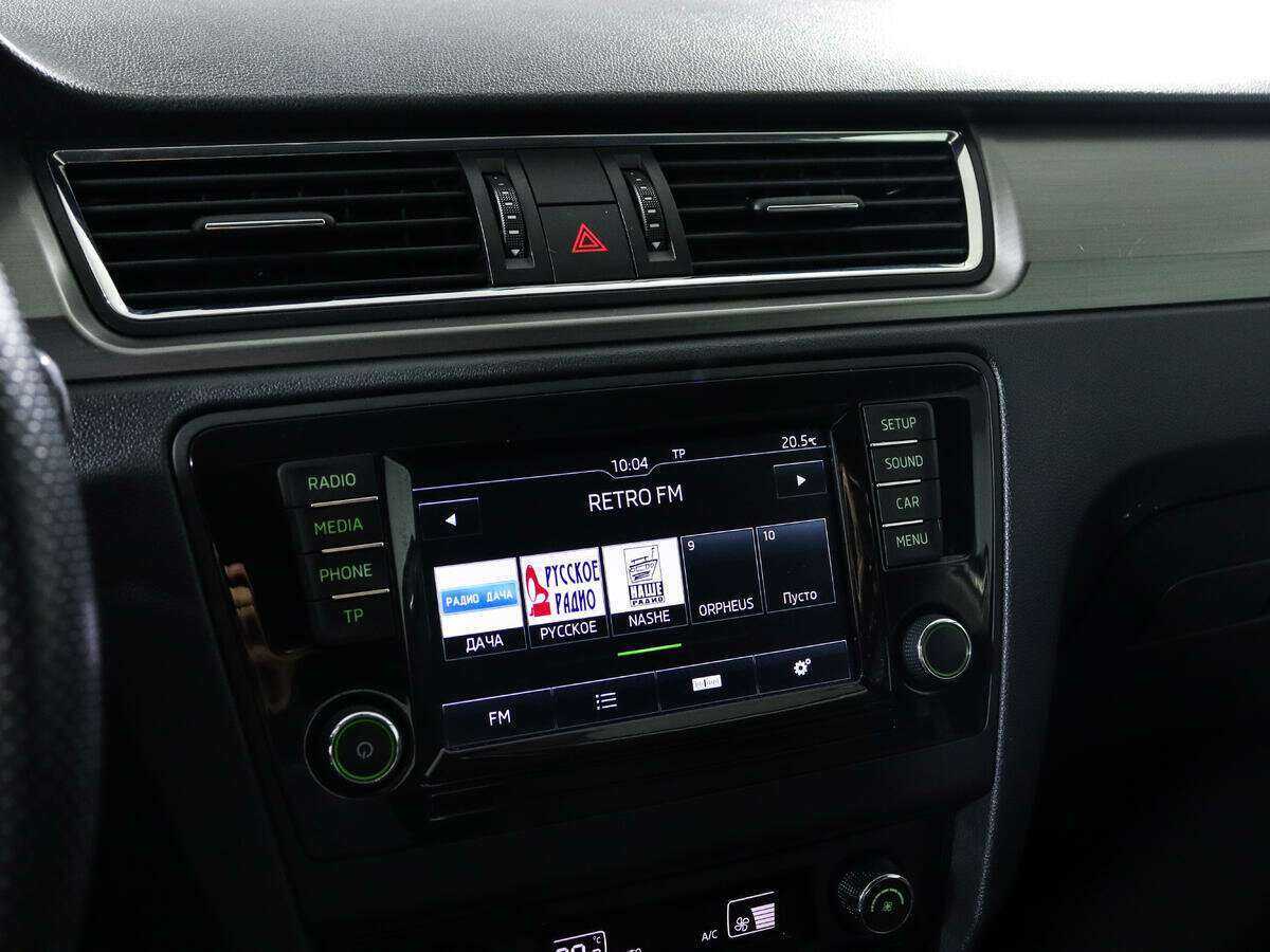 Купить Skoda Rapid с пробегом. Фото: #12