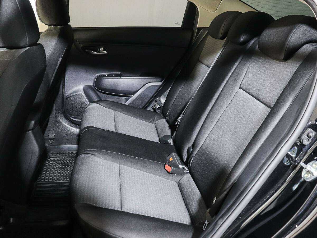 Купить Kia Rio с пробегом. Фото: #9