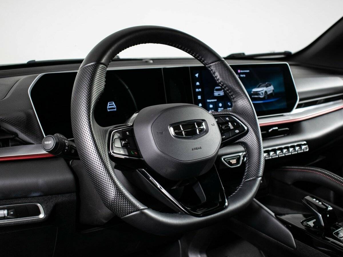 Купить Geely Coolray с пробегом. Фото: #11