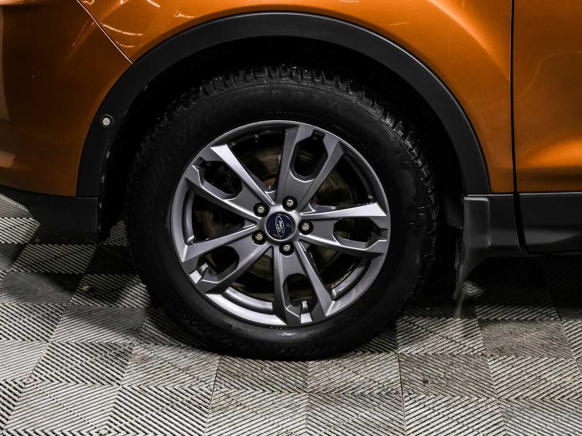 Купить Ford Kuga с пробегом. Фото: #13