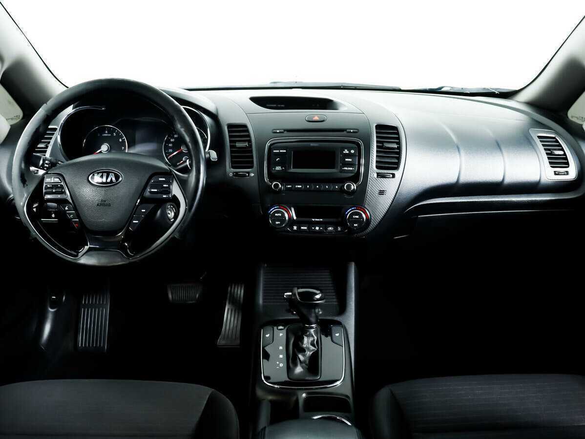 Купить Kia Cerato с пробегом. Фото: #10