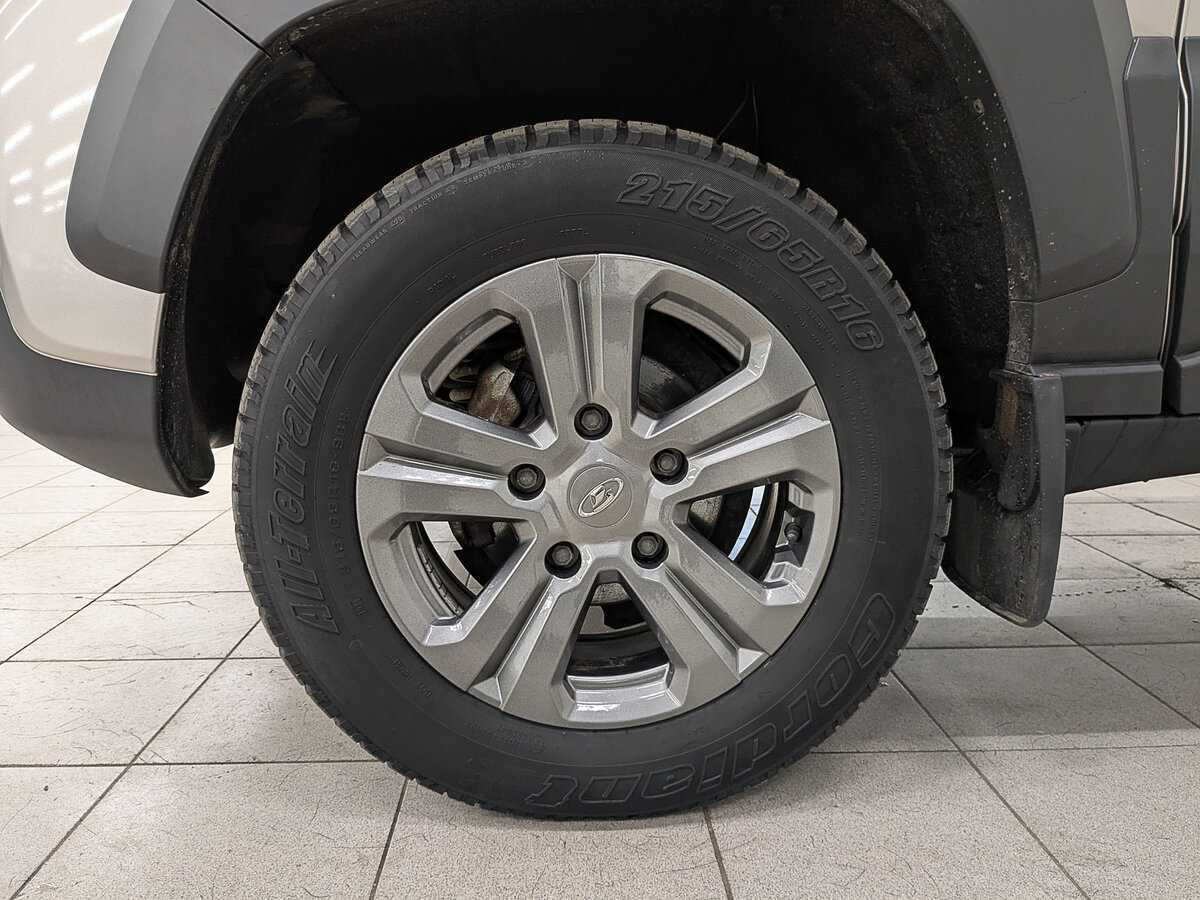 Купить Lada (ВАЗ) Niva с пробегом. Фото: #11