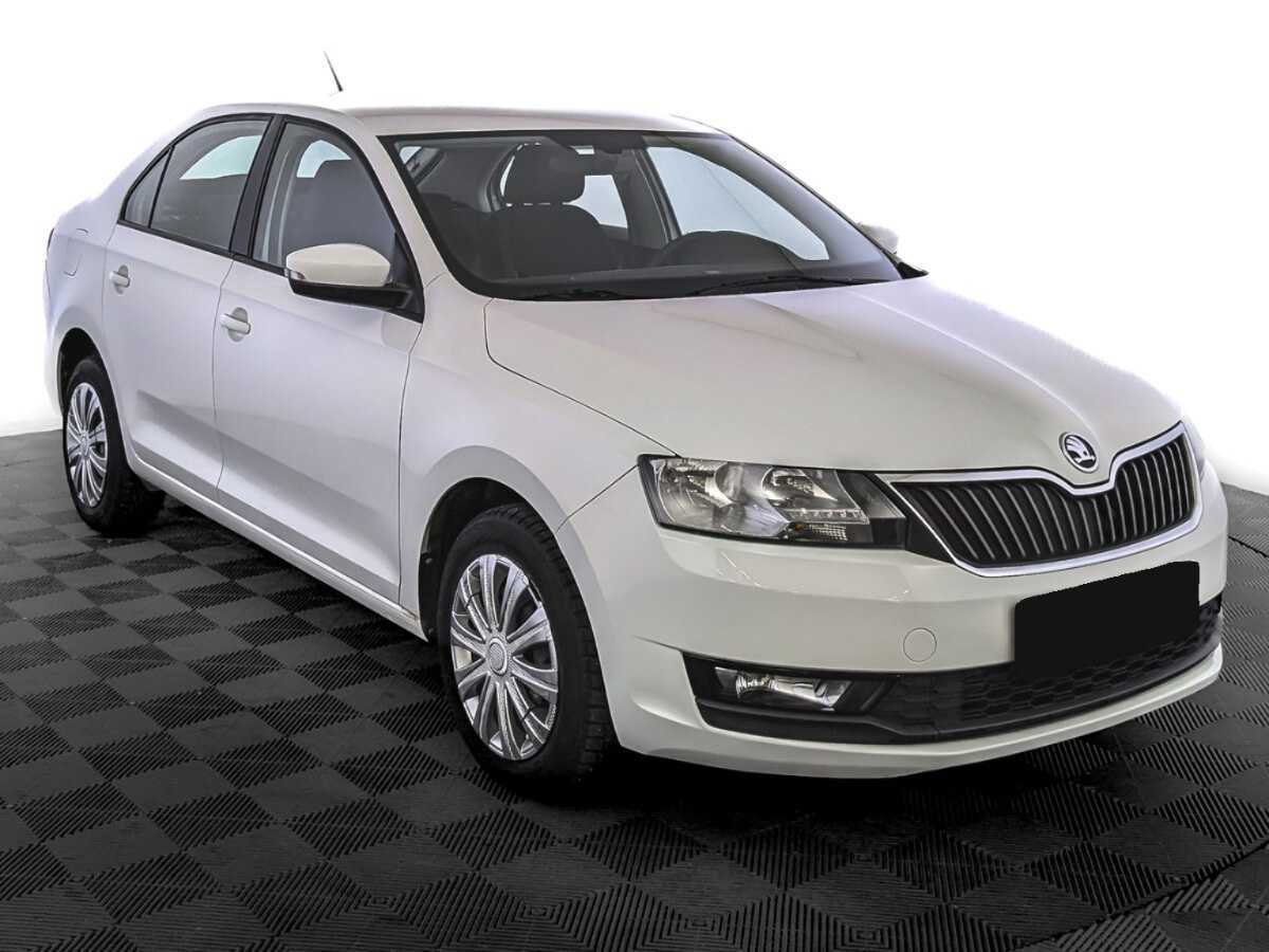 Купить Skoda Rapid с пробегом. Фото: #2