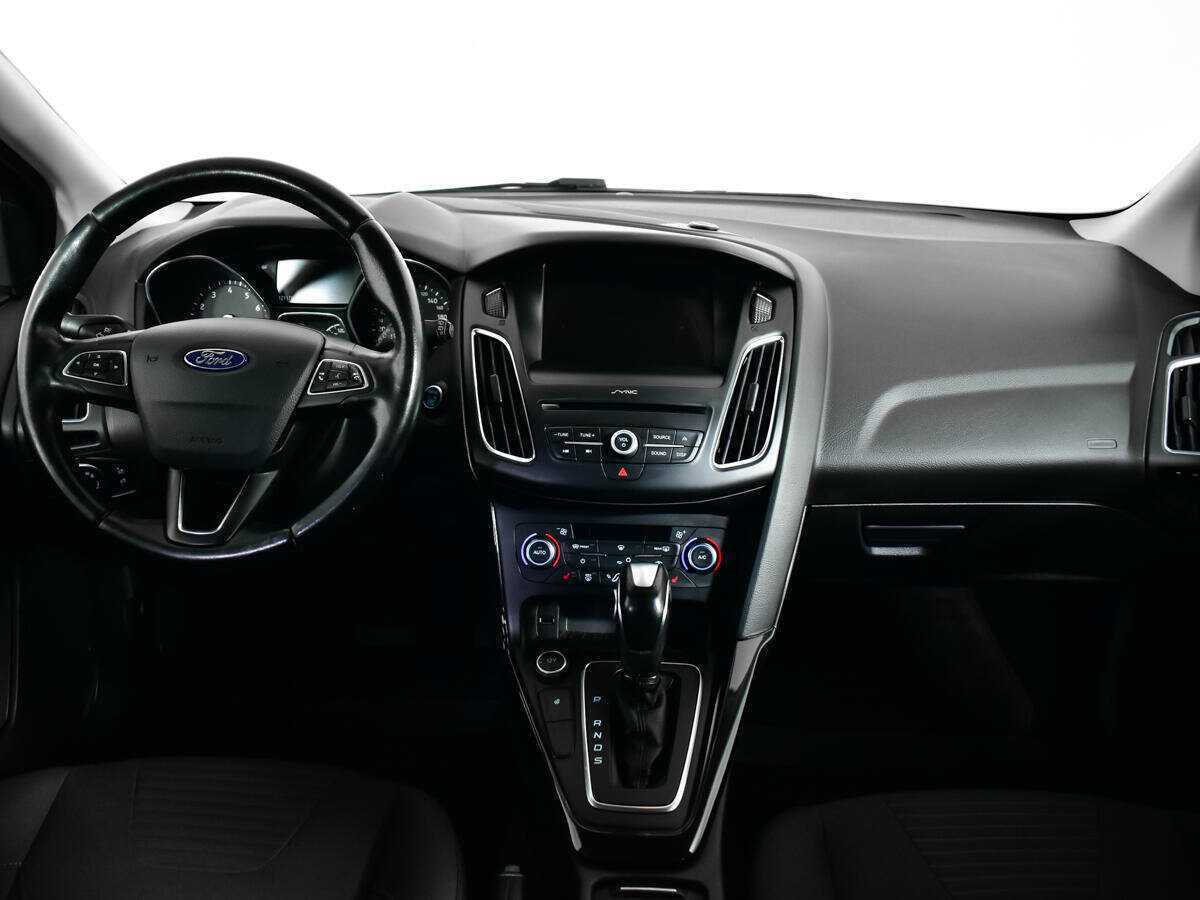 Купить Ford Focus с пробегом. Фото: #11