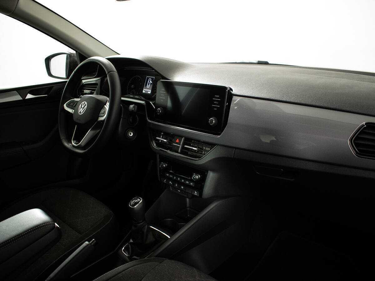 Купить Volkswagen Polo с пробегом. Фото: #8