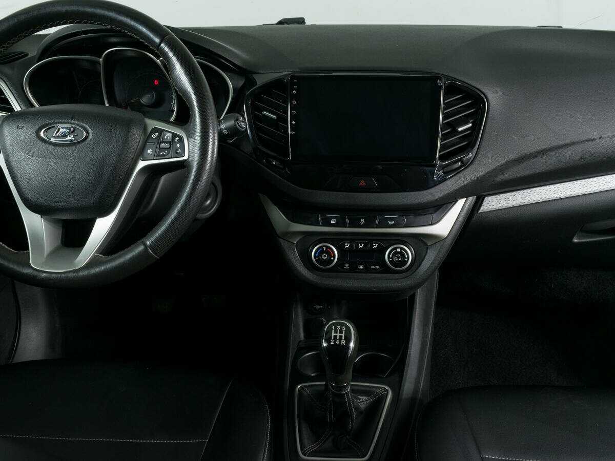 Купить Lada (ВАЗ) Vesta с пробегом. Фото: #8