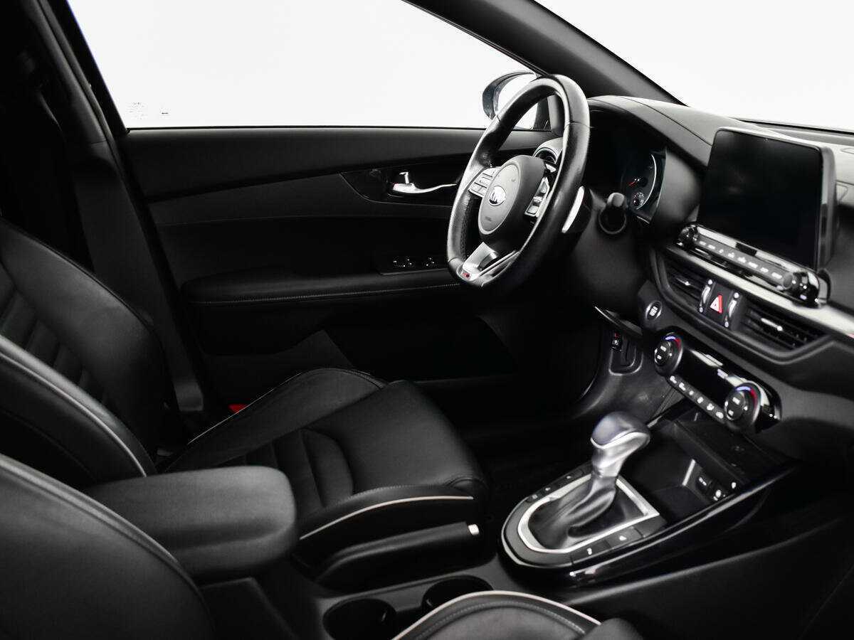 Купить Kia Cerato с пробегом. Фото: #8