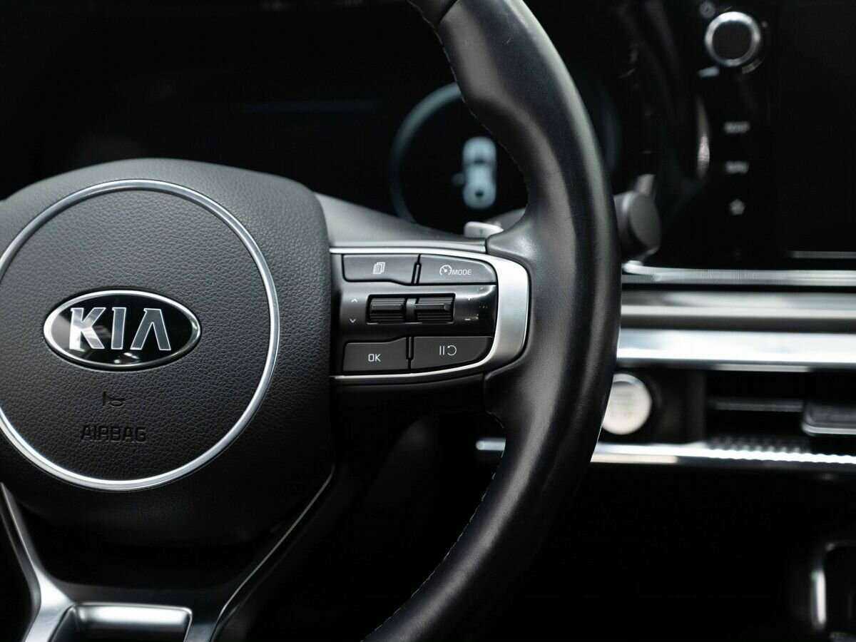 Купить Kia K5 с пробегом. Фото: #16