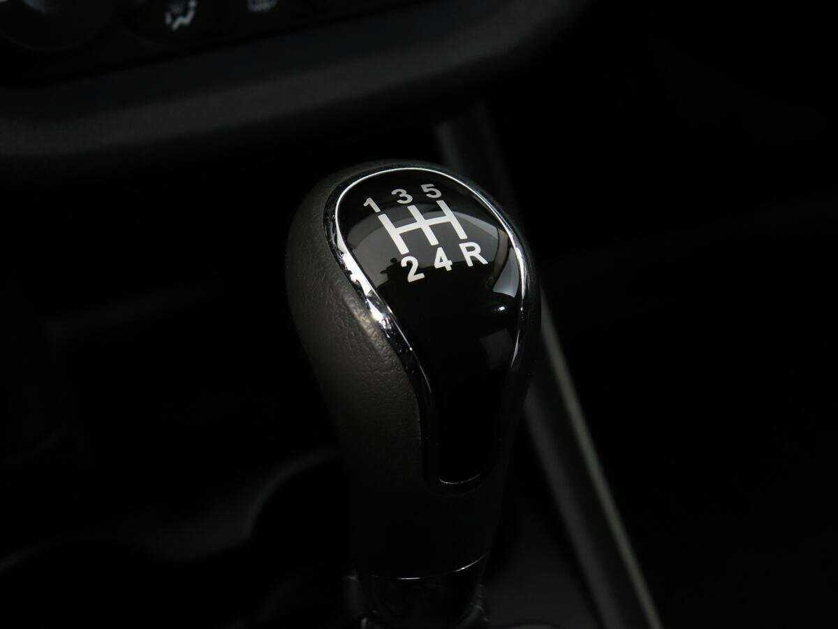 Купить Lada (ВАЗ) Vesta с пробегом. Фото: #17