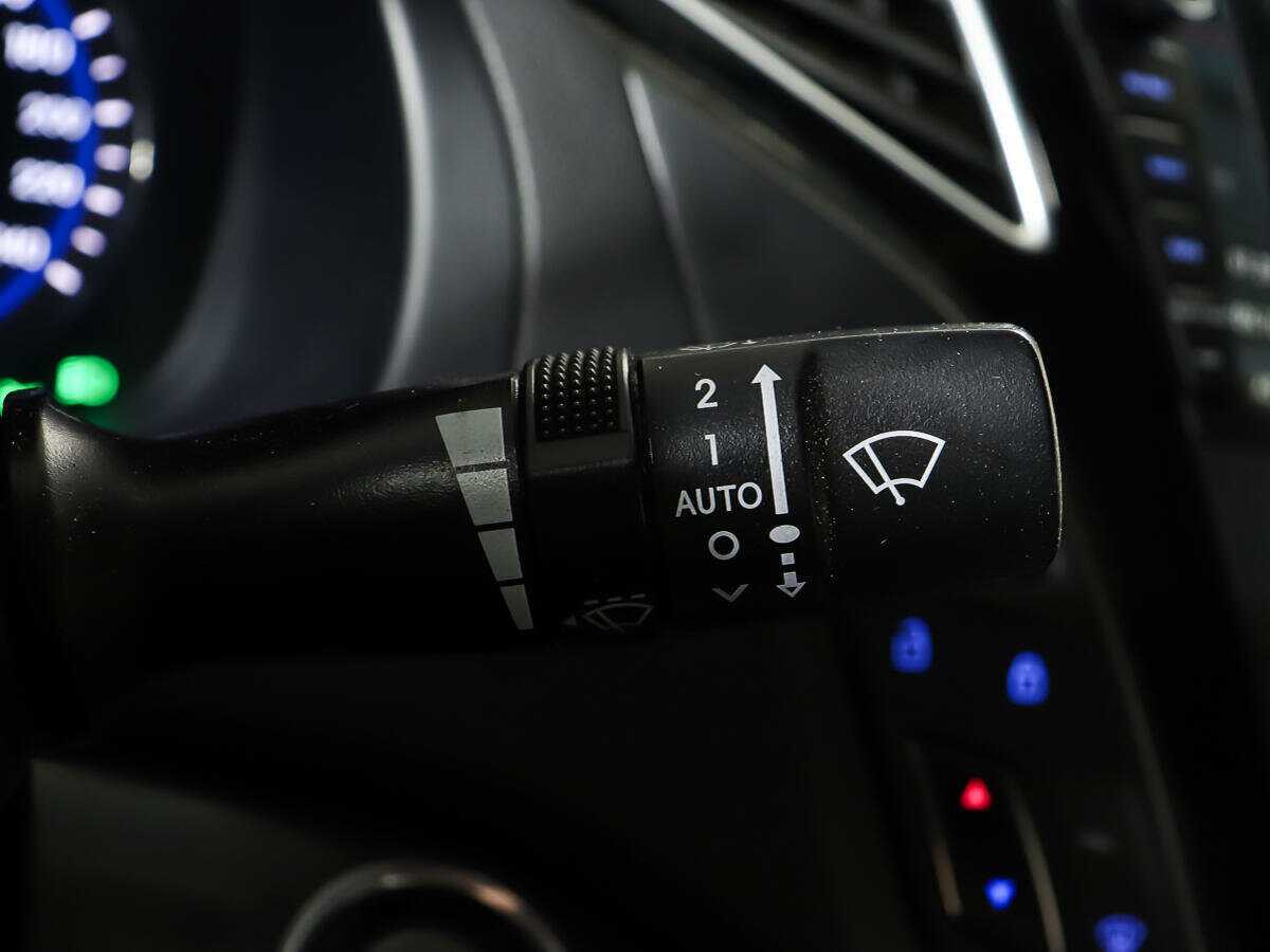 Купить Hyundai i40 с пробегом. Фото: #16