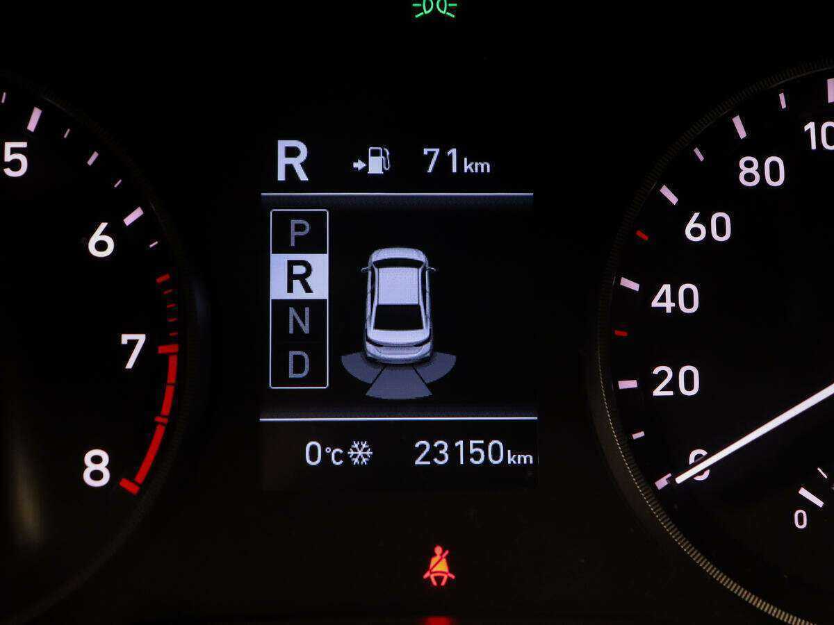 Купить Hyundai Solaris с пробегом. Фото: #12