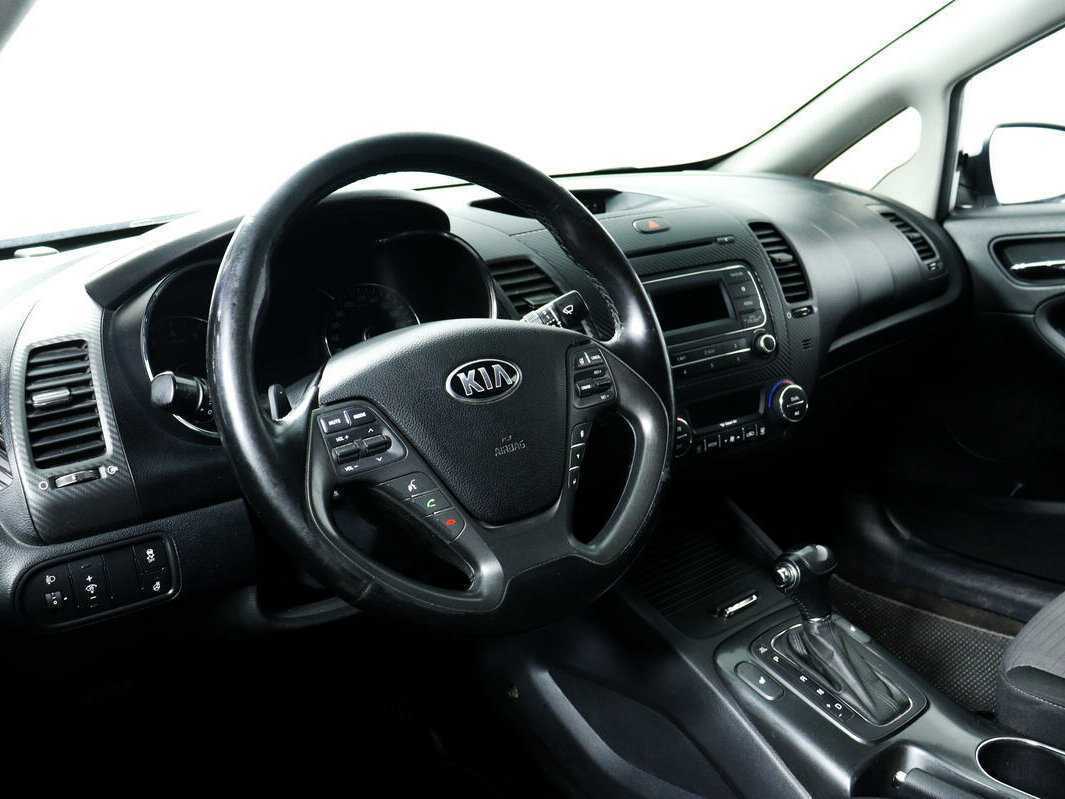 Купить Kia Cerato с пробегом. Фото: #12