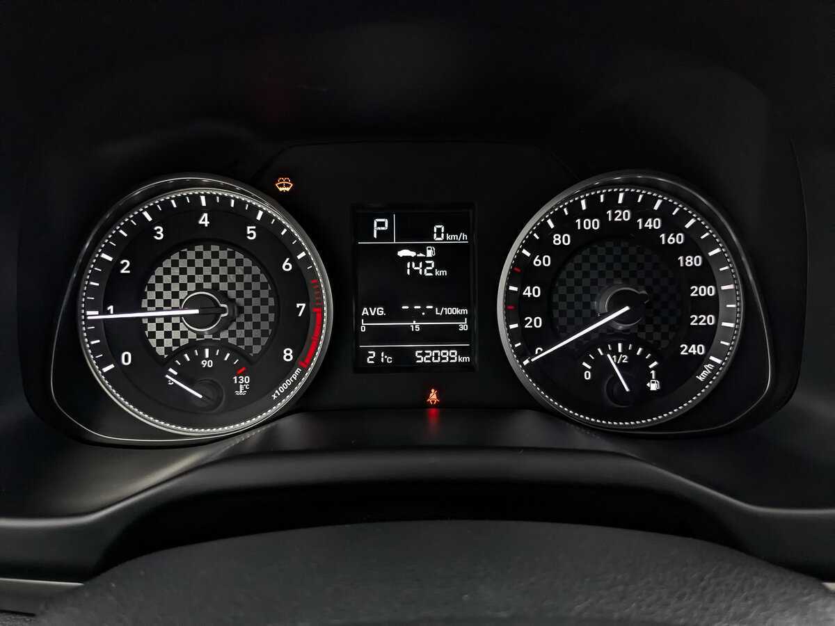 Купить Hyundai Elantra с пробегом. Фото: #15