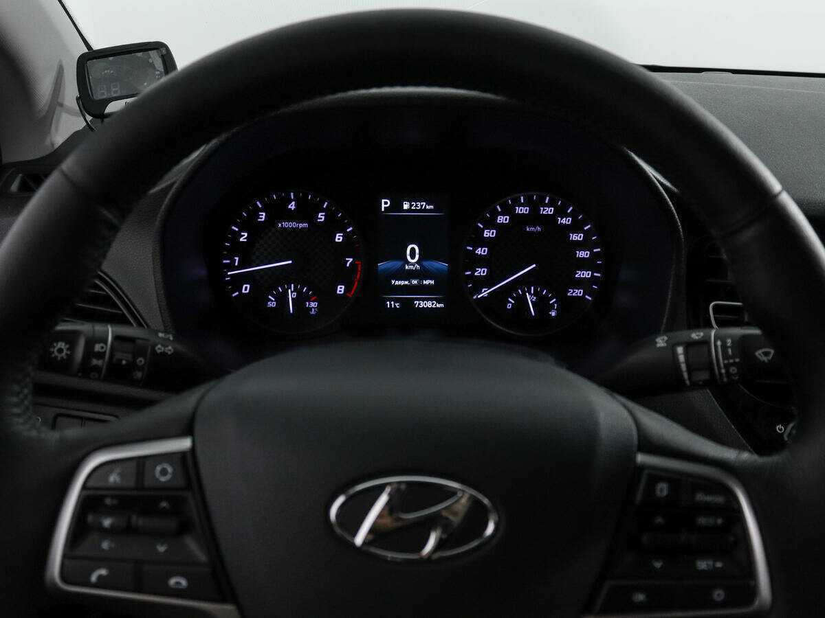 Купить Hyundai Solaris с пробегом. Фото: #14