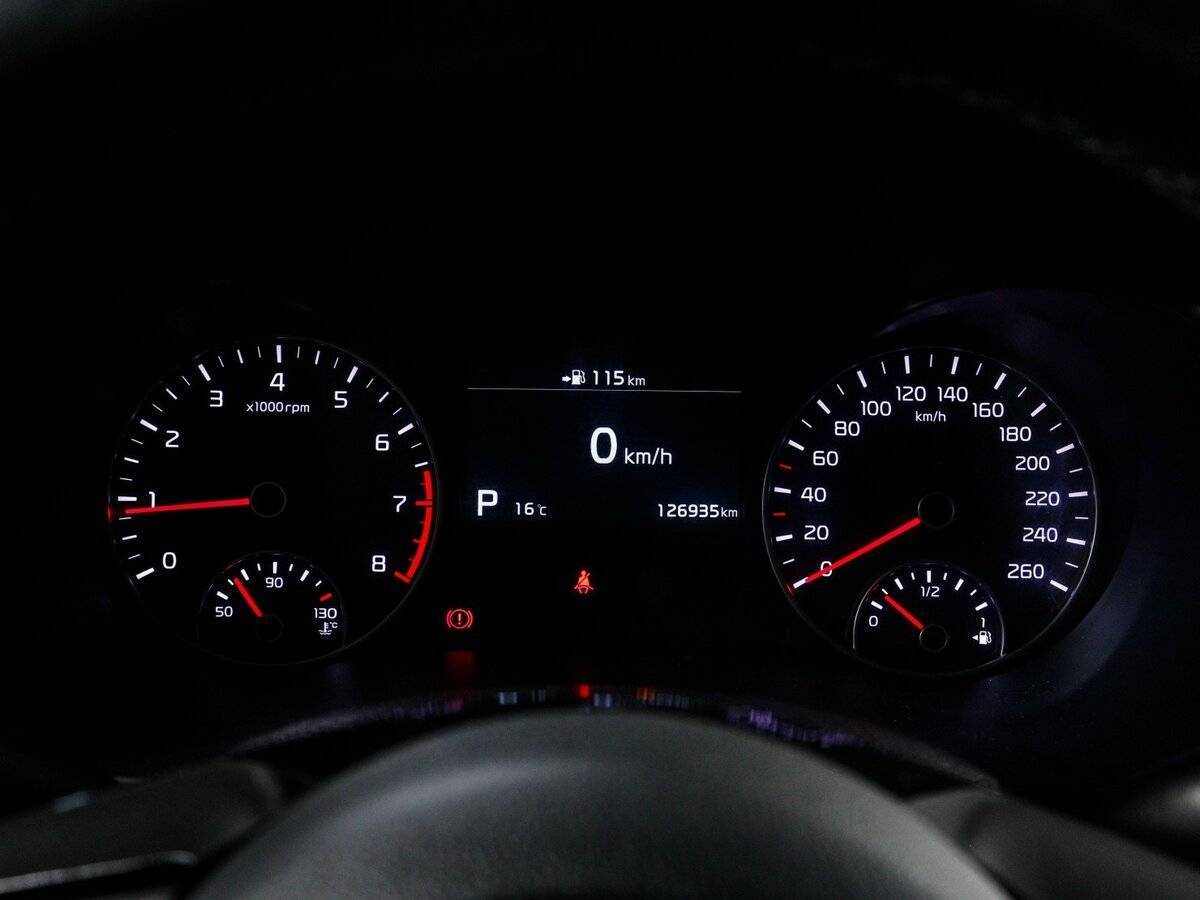 Купить Kia Optima с пробегом. Фото: #9