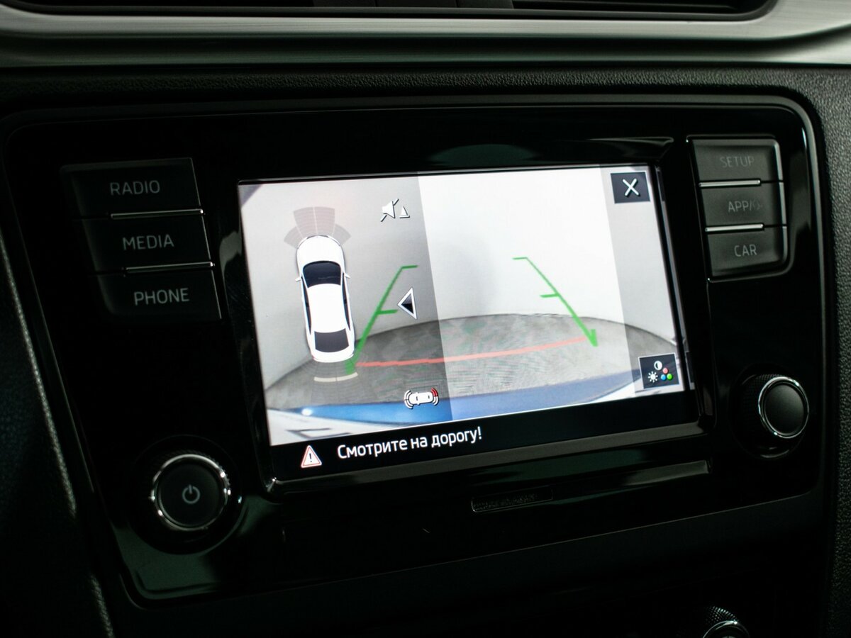 Купить Skoda Rapid с пробегом. Фото: #13