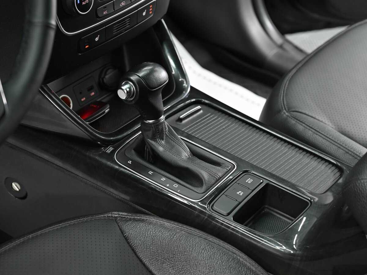 Купить Kia Sorento с пробегом. Фото: #6