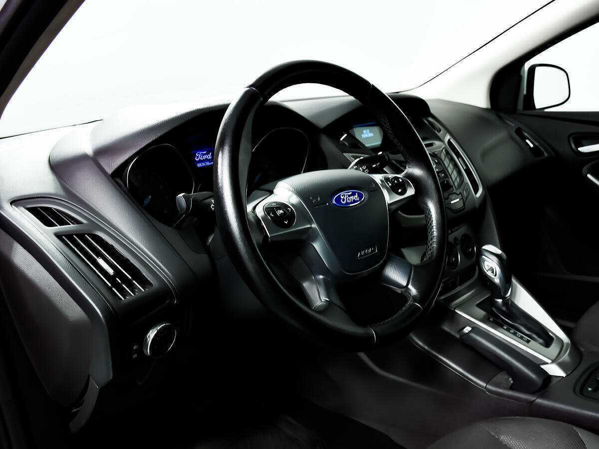 Купить Ford Focus с пробегом. Фото: #12