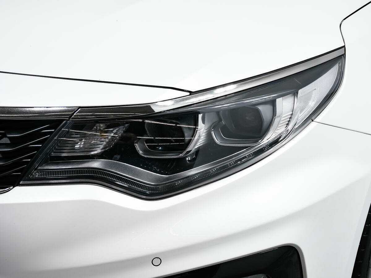 Купить Kia Optima с пробегом. Фото: #14