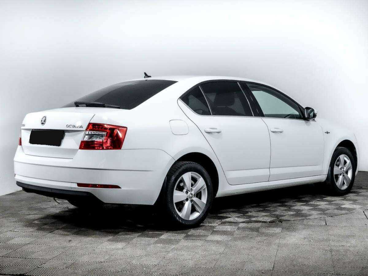 Купить Skoda Octavia с пробегом. Фото: #3