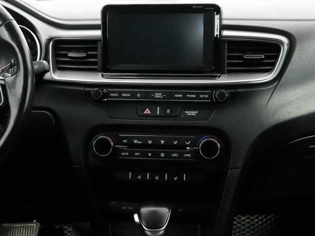 Купить Kia Ceed с пробегом. Фото: #13