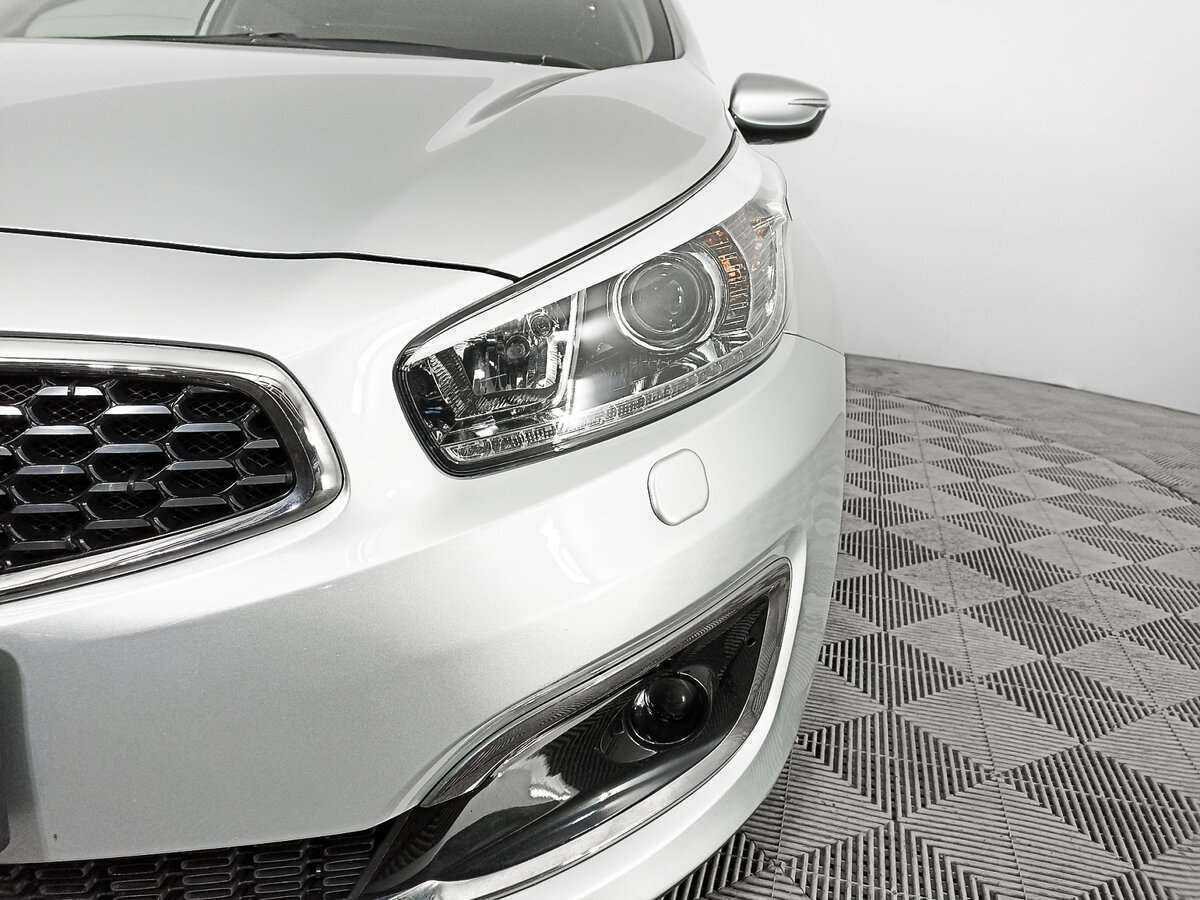 Купить Kia Ceed с пробегом. Фото: #16