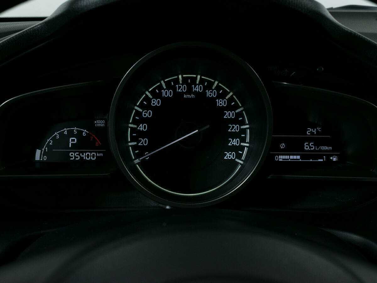 Купить Mazda 3 с пробегом. Фото: #9