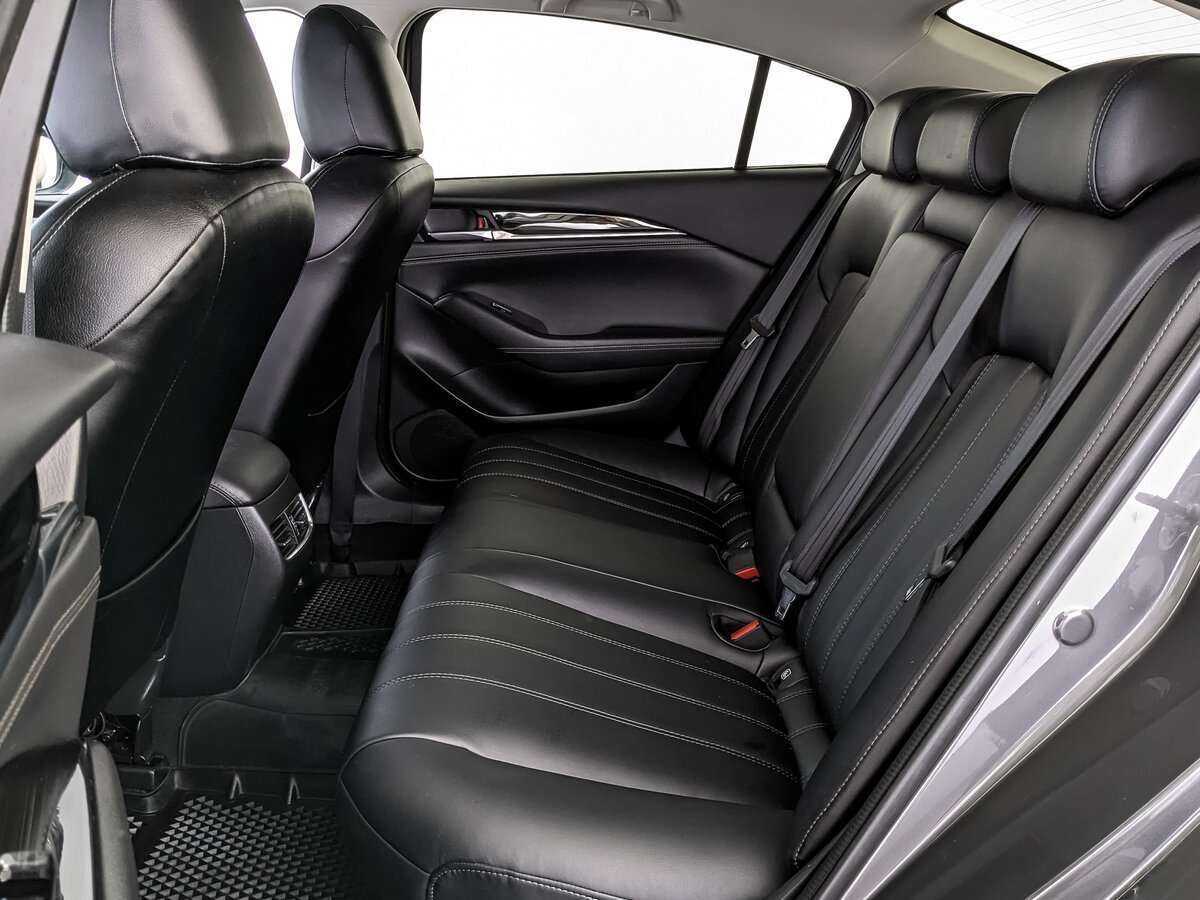 Купить Mazda 6 с пробегом. Фото: #13