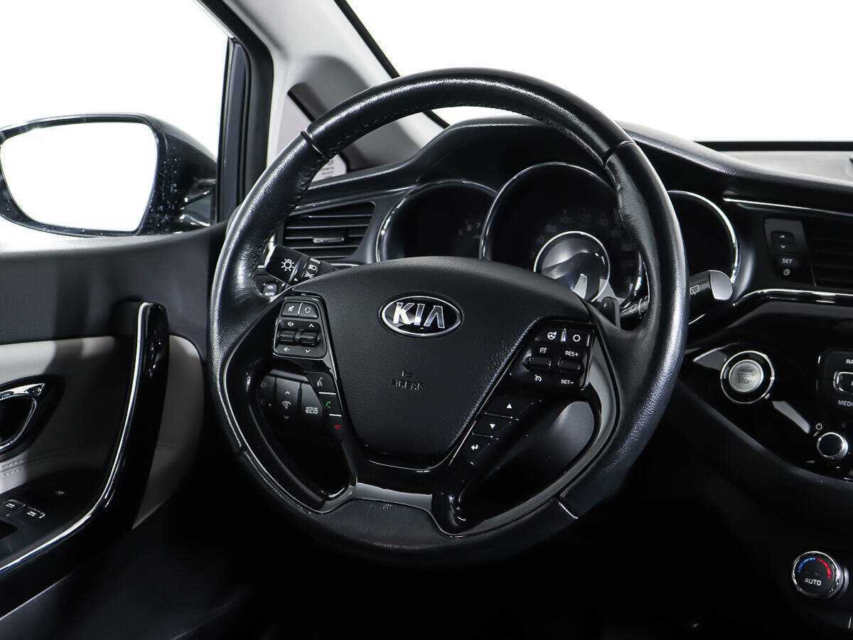 Купить Kia Ceed с пробегом. Фото: #14