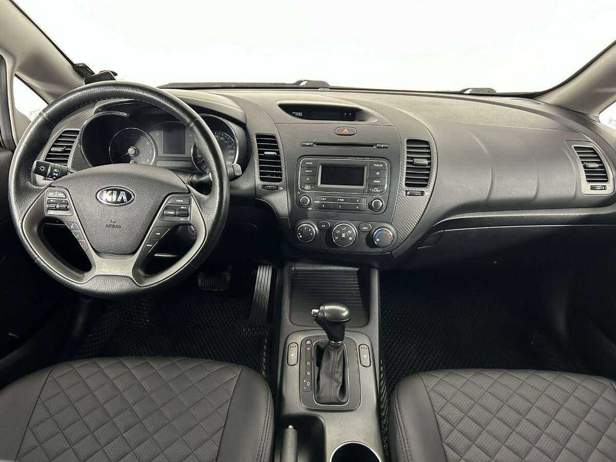 Купить Kia Cerato с пробегом. Фото: #6