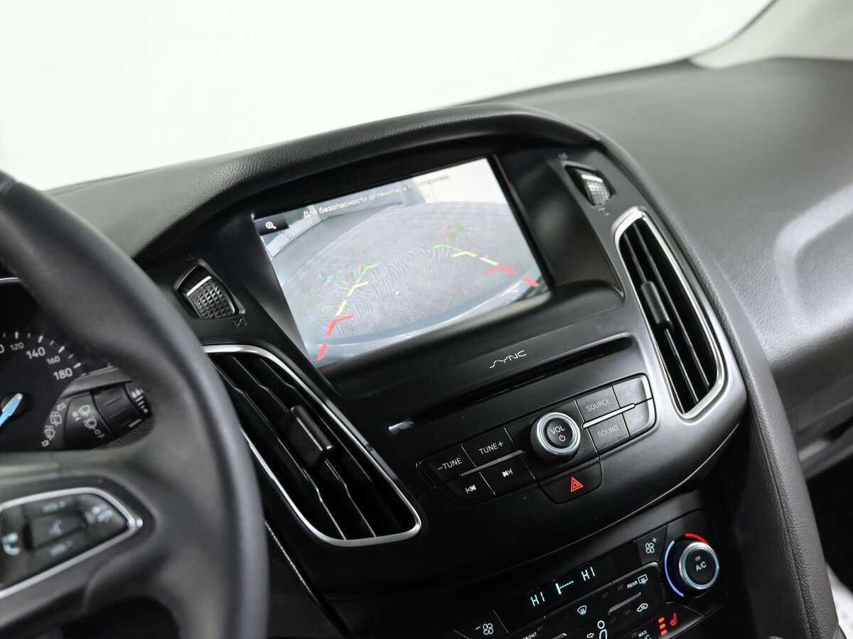 Купить Ford Focus с пробегом. Фото: #11