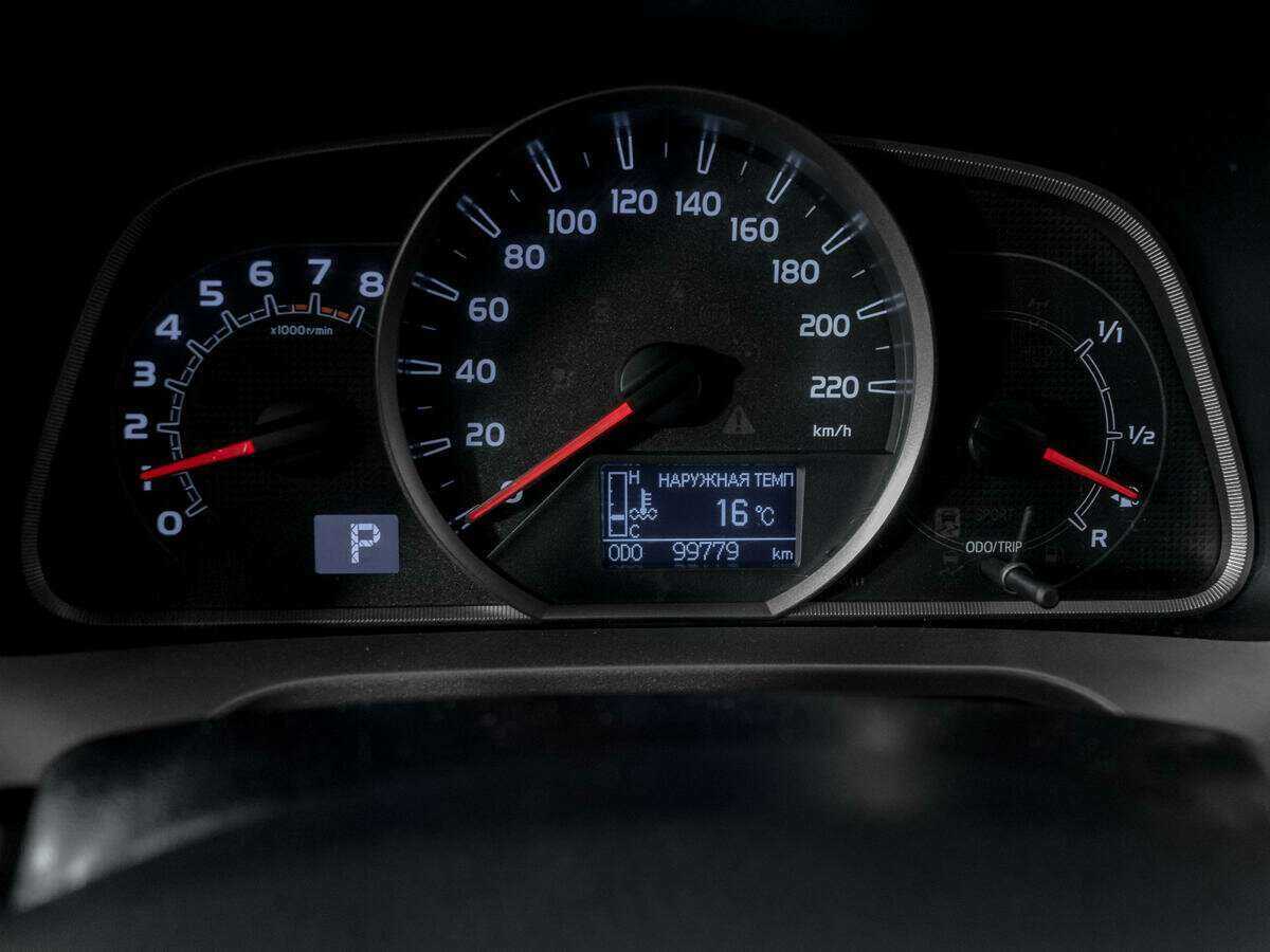 Купить Toyota RAV4 с пробегом. Фото: #10