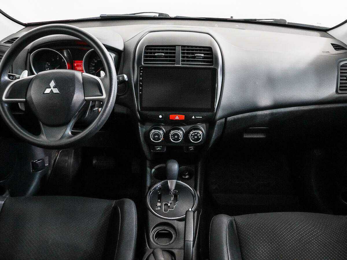 Купить Mitsubishi ASX с пробегом. Фото: #9