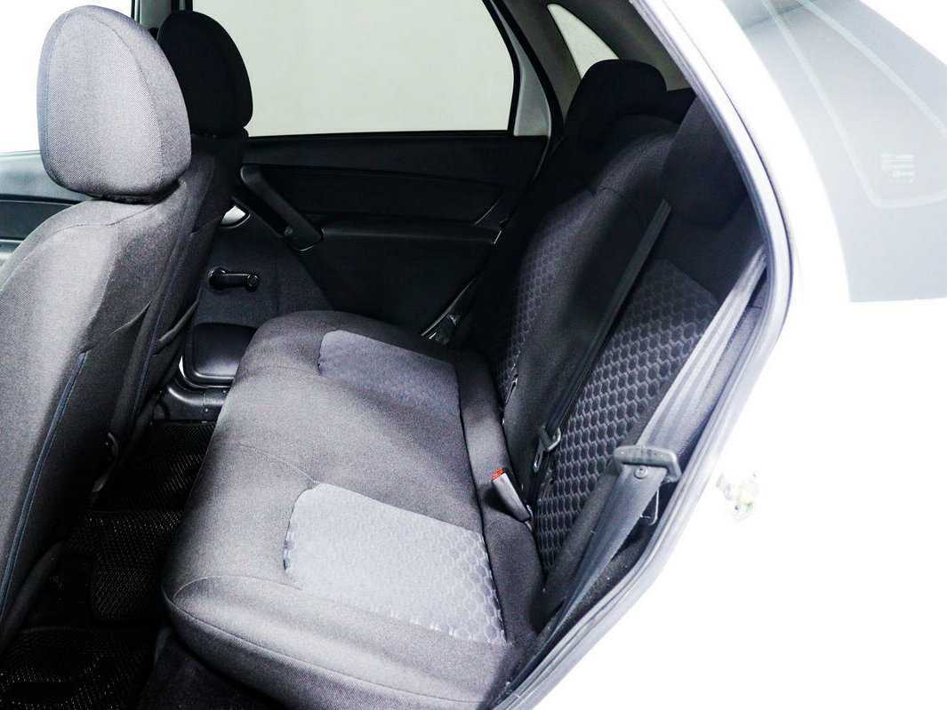 Купить Lada (ВАЗ) Granta с пробегом. Фото: #11