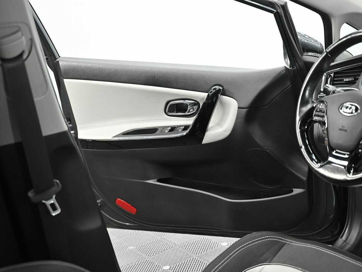 Купить Kia Ceed с пробегом. Фото: #4